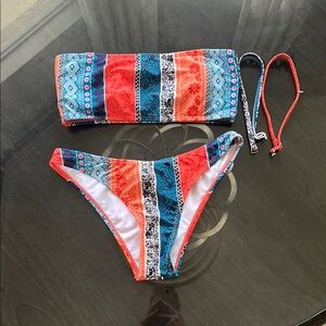 Colorful Vacation Patterned Bikini Set